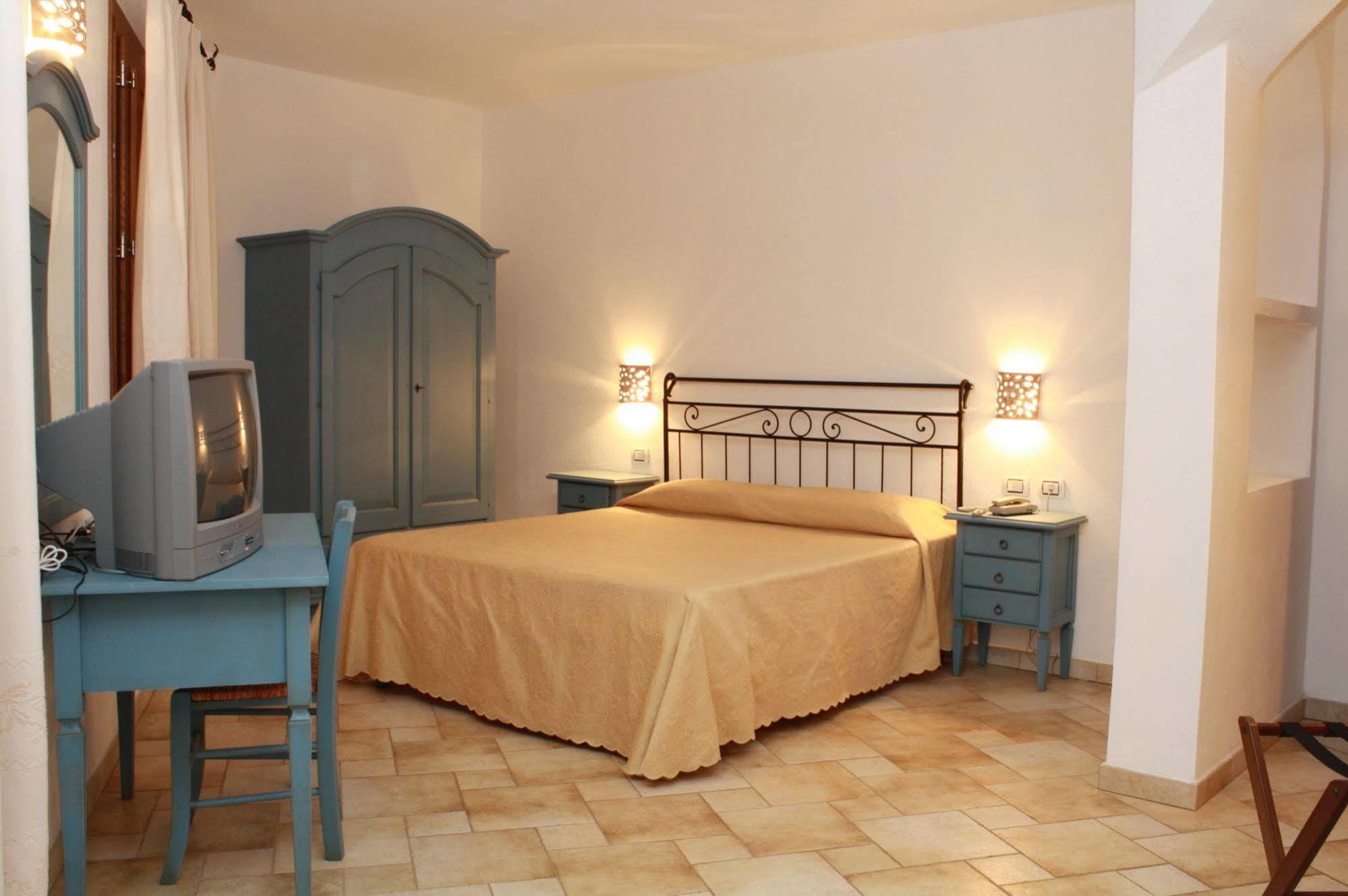Hotel סן פנטלאו מראה חיצוני תמונה